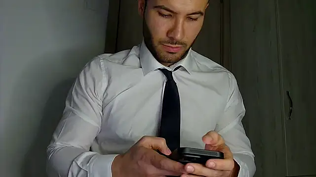 Justynn1 online show from April 5, 9:22 pm