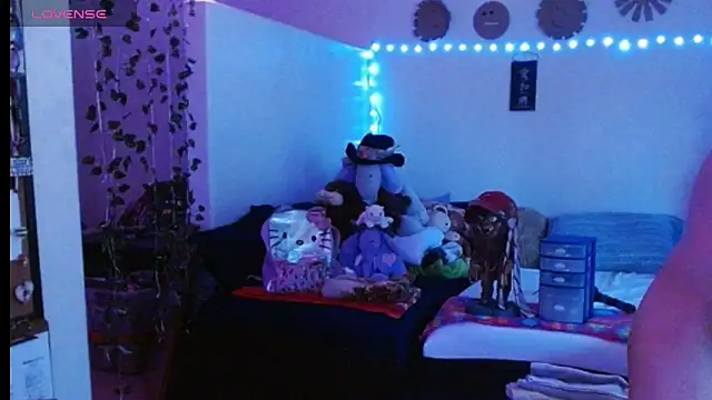 Snapshot of mycock2474u chatting on March 18, 1:24 am mycock2474u online show from March 18, 1:24 am