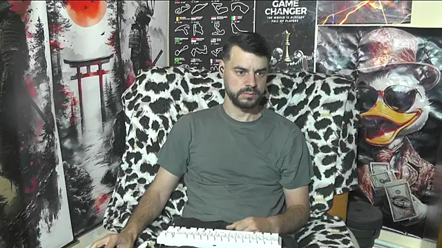 00george online show from April 16, 6:30 pm