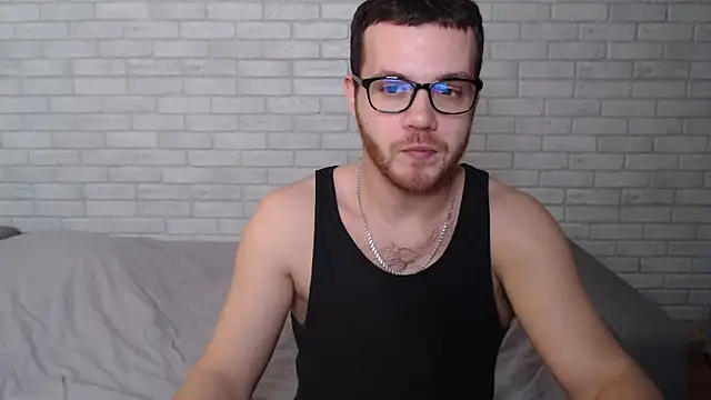 Alexxx horny online show from November 24, 5:03 pm