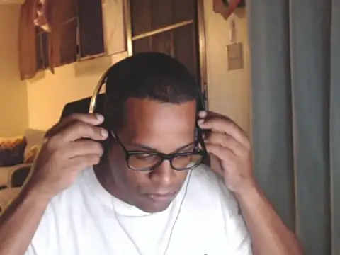 thesugar32 online show from February 3, 1:47 am