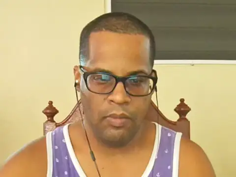 thesugar32 online show from September 25, 1:10 pm