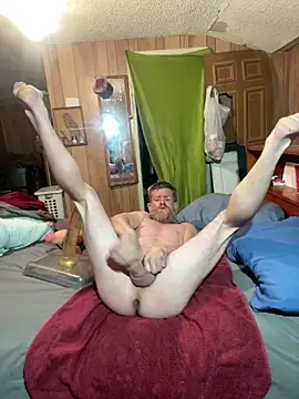 Ezye84 online show from February 1, 4:11 am