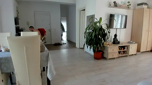 woolfiie online show from February 14, 11:27 am