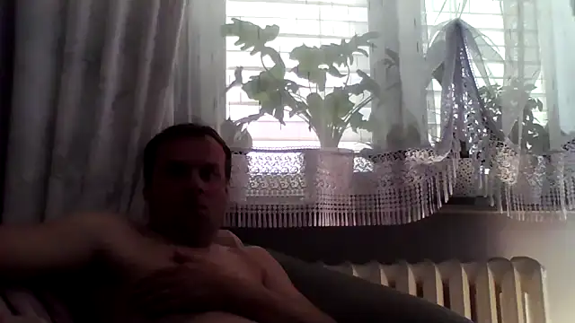 grzes19763 online show from April 26, 12:46 pm