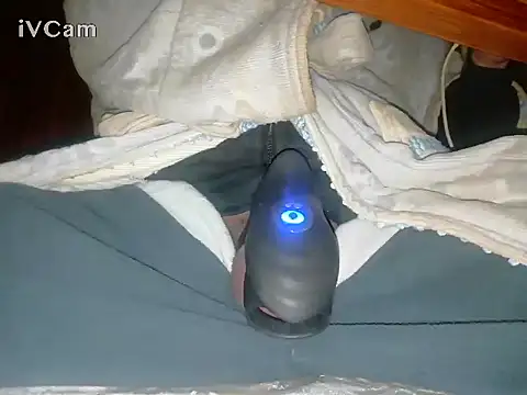 Snapshot of Bigdick666cm chatting on January 23, 6:28 am Bigdick666cm online show from January 23, 6:28 am