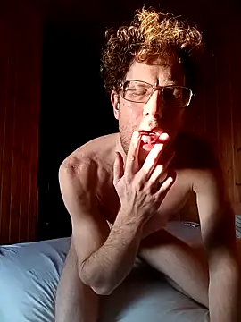 yatshen online show from February 2, 2:03 pm