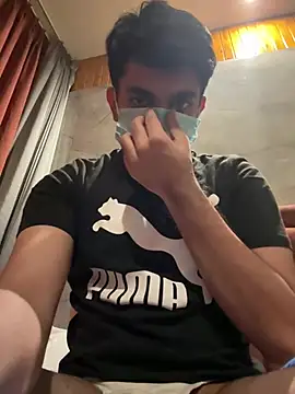 Snapshot of arju9699 chatting on December 22, 8:25 pm arju9699 online show from December 22, 8:25 pm