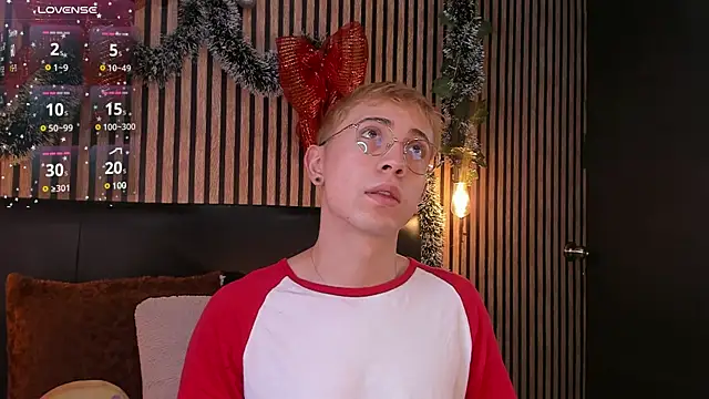 Chris Bennett online show from December 4, 12:36 pm