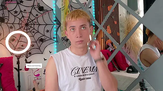 Chris Bennett online show from October 20, 1:04 pm