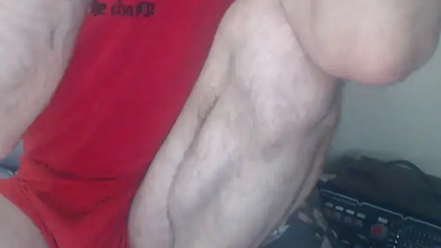 yvesstorm1 online show from March 28, 7:14 pm