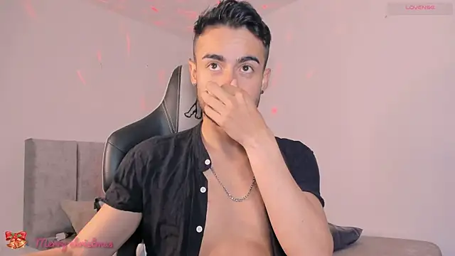 aydan hw online show from December 18, 9:51 pm