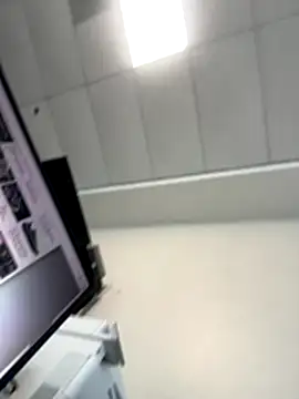 danieldonte online show from December 4, 5:42 pm