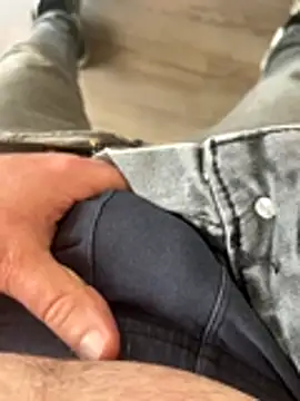  Inchiodo  online show from November 7, 11:35 am