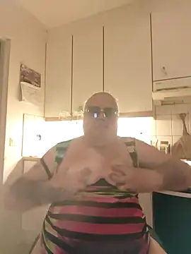 need4meat online show from May 11, 11:35 pm