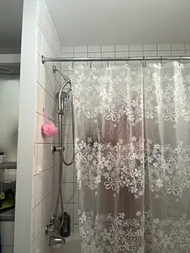 cockymarkus online show from October 1, 4:11 pm