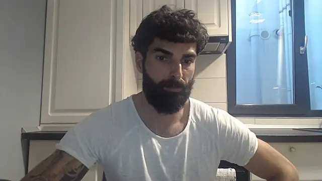 Verycutex online show from February 4, 3:18 pm