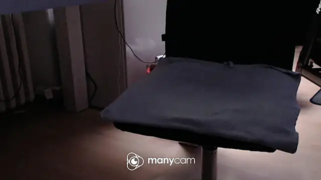 Supermen12171 online show from March 6, 6:16 pm