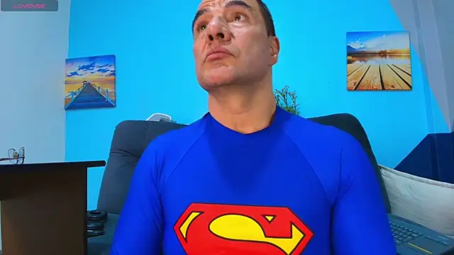 juanses n toro online show from October 11, 1:26 pm