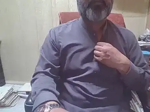 hairymaster95 online show from September 15, 8:26 am