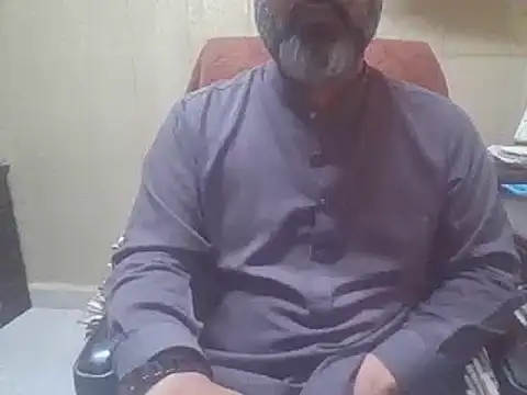 hairymaster95 online show from October 4, 8:08 am