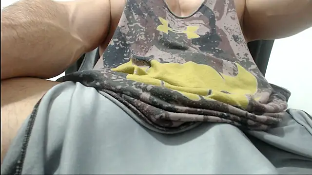 sexy fit guy on cam online show from February 13, 8:03 pm