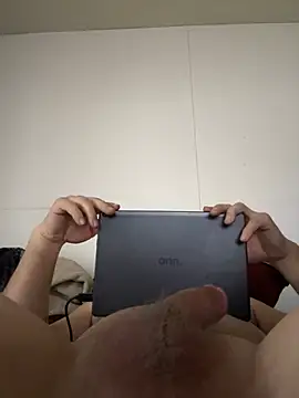 Snapshot of jamescox6969 chatting on December 21, 4:46 pm jamescox6969 online show from December 21, 4:46 pm