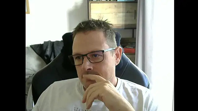 ZebedeePirate online show from September 29, 9:19 am