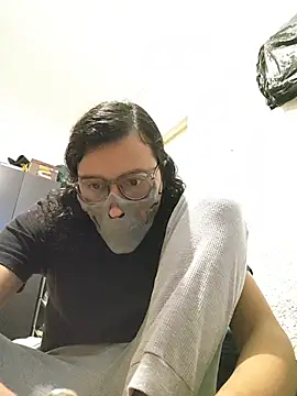 HardestPepe online show from February 7, 8:43 am