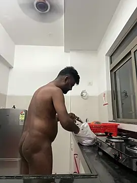 Snapshot of HIMSEXY chatting on February 6, 2:15 pm HIMSEXY online show from February 6, 2:15 pm