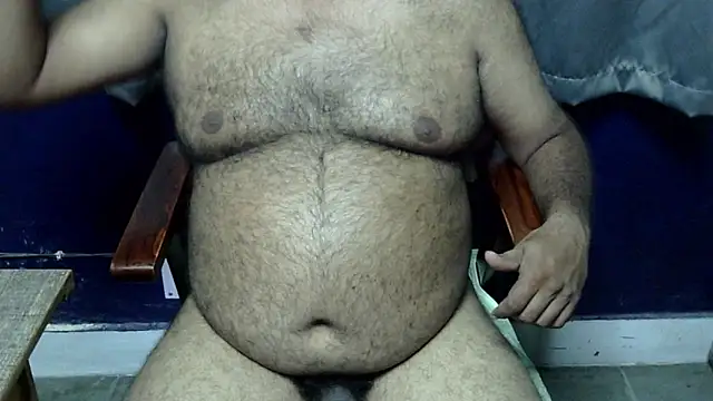 hairysubcub 70 online show from May 31, 12:05 pm
