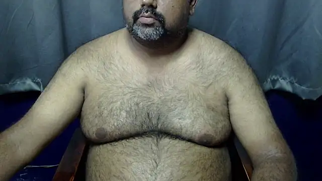 hairysubcub 70 online show from May 6, 12:28 pm