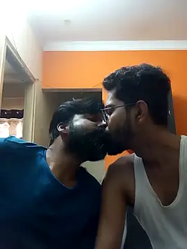 arhan3043 online show from January 1, 6:58 am