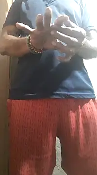 xxxsexy27 online show from January 3, 3:44 pm