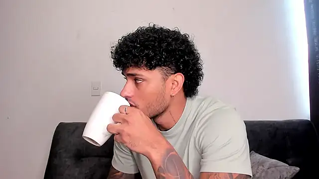 Alessandro Vanni online show from February 18, 12:39 pm