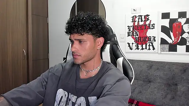 Alessandro Vanni online show from January 8, 2:17 am