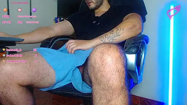 --mAk-- online show from February 9, 10:00 pm