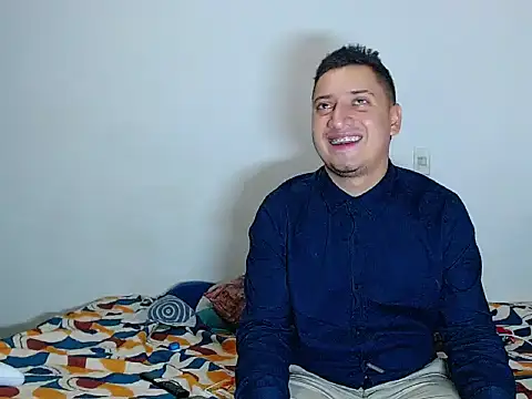 ares sexxx online show from December 30, 8:47 pm