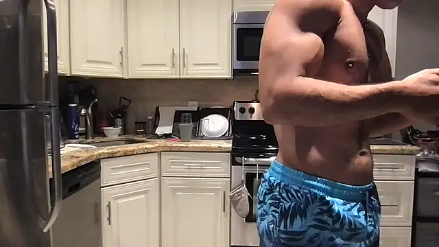 BigGuyMuscle online show from February 4, 7:44 pm