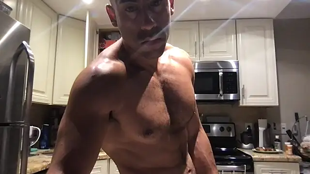 BigGuyMuscle online show from February 11, 5:26 am