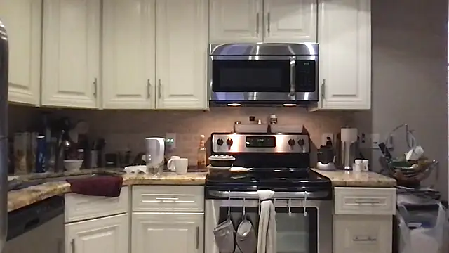 BigGuyMuscle online show from February 7, 4:37 am