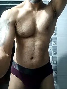 Snapshot of nihalxxx3 chatting on February 4, 7:33 pm nihalxxx3 online show from February 4, 7:33 pm