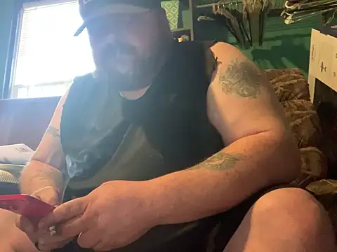 fatdickdaddy448 online show from May 8, 12:38 pm