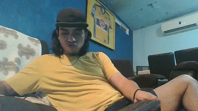 AlexAlejandro13 online show from March 8, 3:32 am