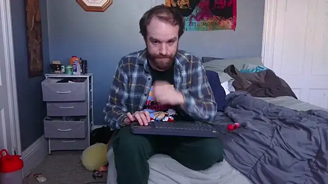 hpluvsplata online show from February 13, 4:01 pm