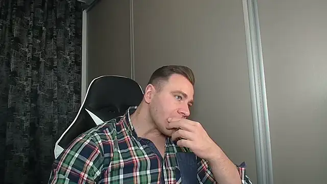 Thori92 online show from February 22, 5:47 pm