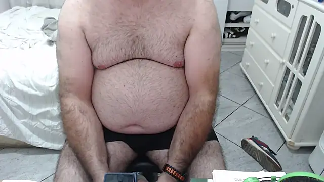 MysterBearMG online show from October 19, 1:10 am