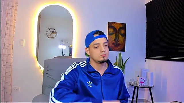 alejandro calderon1 online show from January 13, 4:28 am