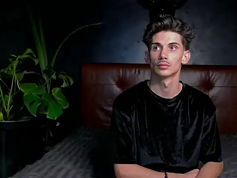 DanielCrush1 online show from October 3, 6:35 pm