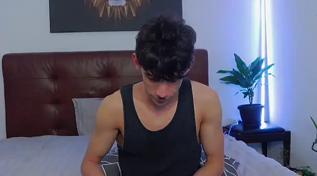 DanielCrush1 online show from February 23, 9:06 am